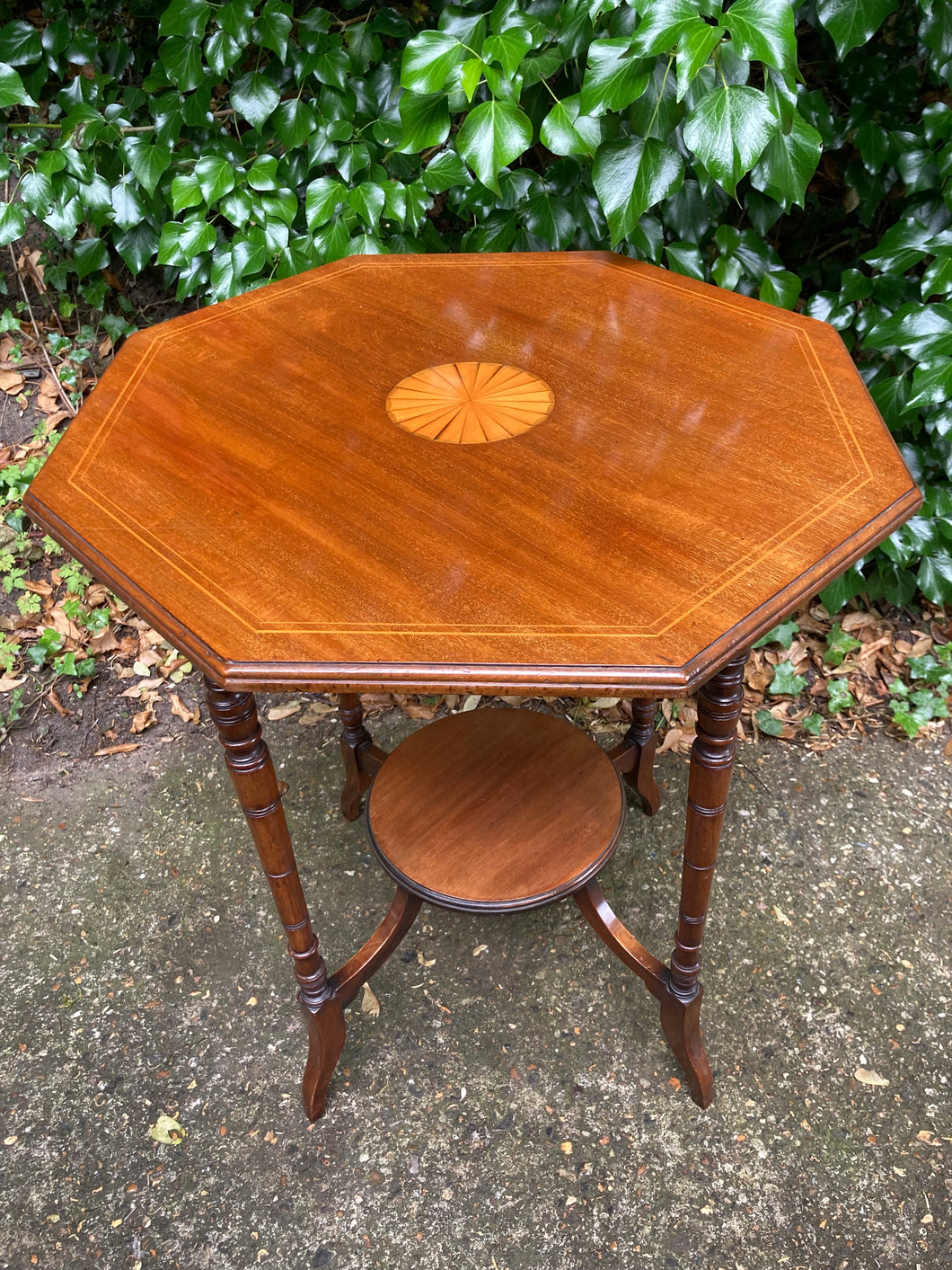 Edwardian Mahogany Inlaid Octagonal Occasional Ty