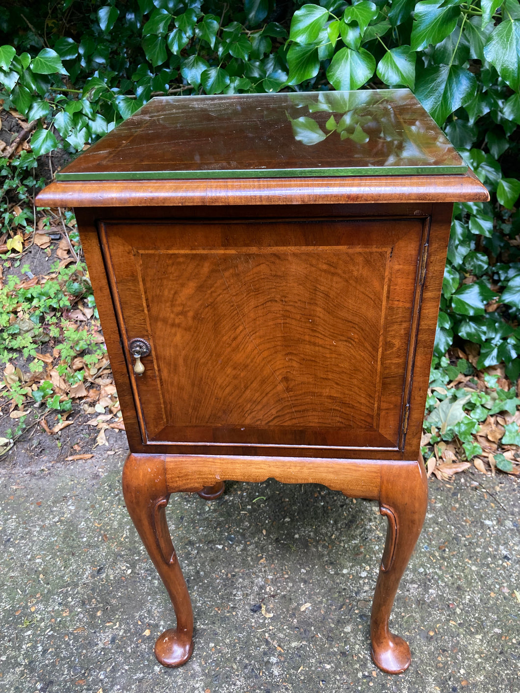 Vintage Mahogany Pot Cupboard On Cabriole Legs Protective Glass To Top