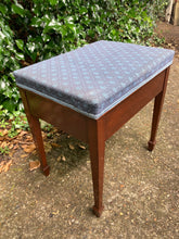 Load image into Gallery viewer, Vintage Mahogany Piano Stool With Storage
