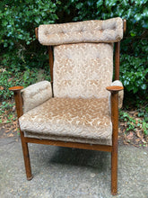 Load image into Gallery viewer, Vintage Unusual Armchair
