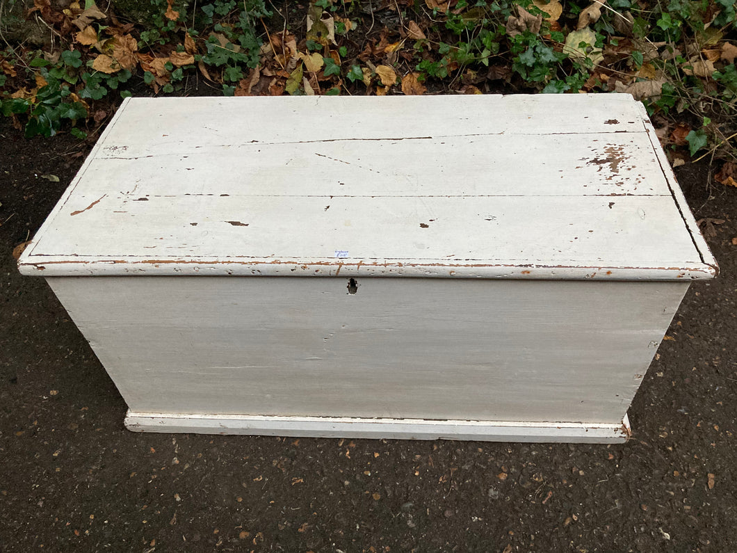 White Painted Pine Blanket Box Toy Box Storage