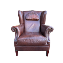 Load image into Gallery viewer, Italian Violino Wing Back Armchair
