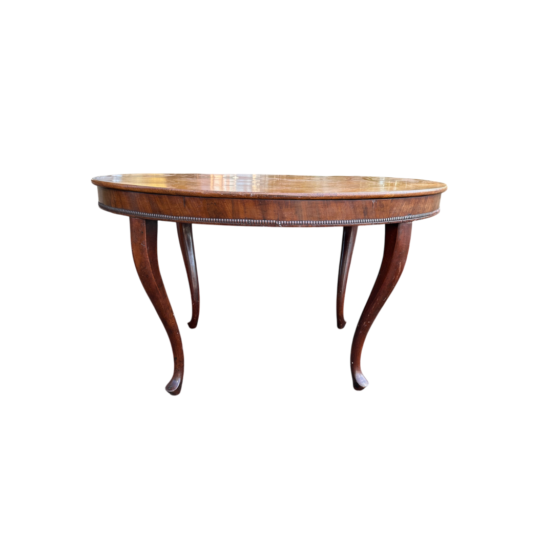 19th Century Mahogany Oval Dining Table on cabriole legs