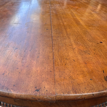 Load image into Gallery viewer, 19th Century Mahogany Oval Dining Table on cabriole legs
