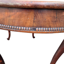 Load image into Gallery viewer, 19th Century Mahogany Oval Dining Table on cabriole legs
